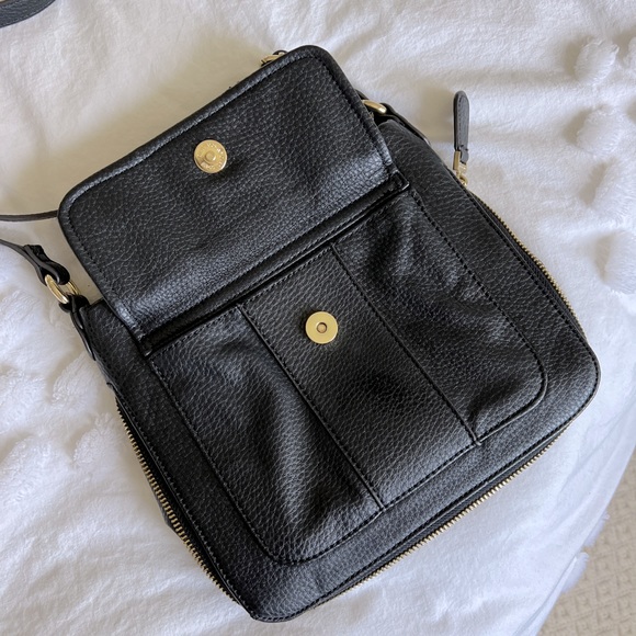 Thin black crossbody purse. - Picture 4 of 5